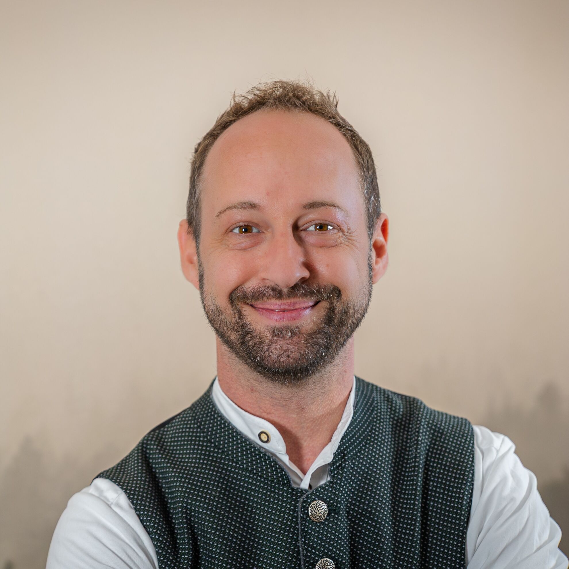 Unser Hoteldirektor Stefan Hartmann entdeckte schon früh seine Leidenschaft für die Hotellerie - und hat sie nie wieder losgelassen.